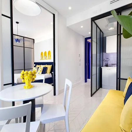 Apartment In Sorrento Near Beaches Σορέντο